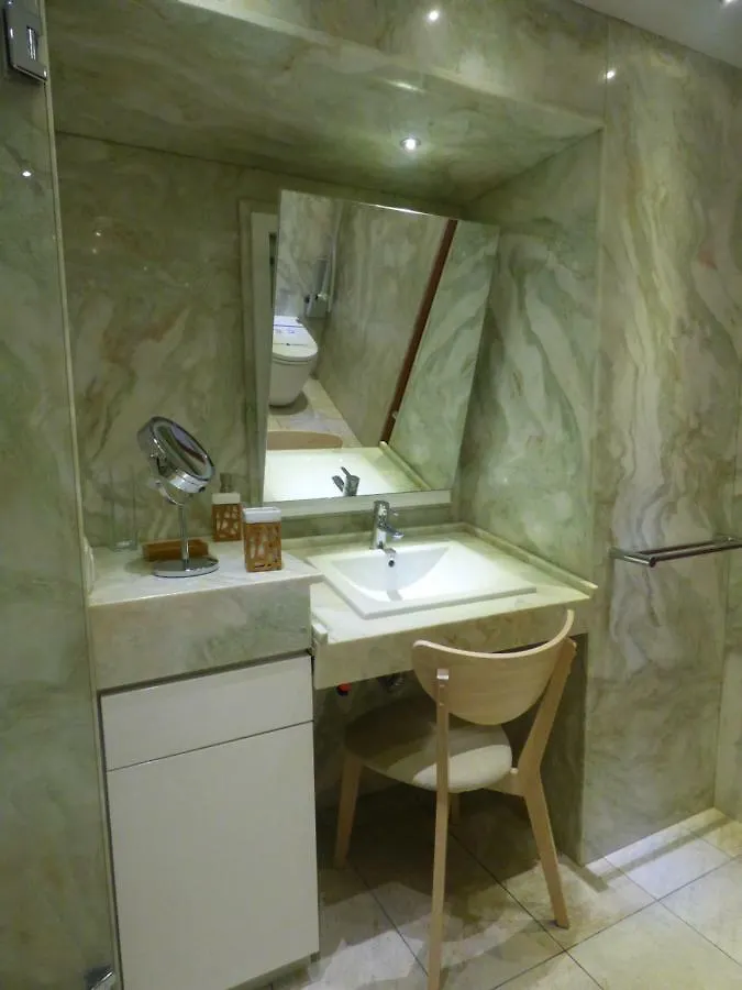 Eco Suites Caves La Laguna  0*, La Laguna (Tenerife)