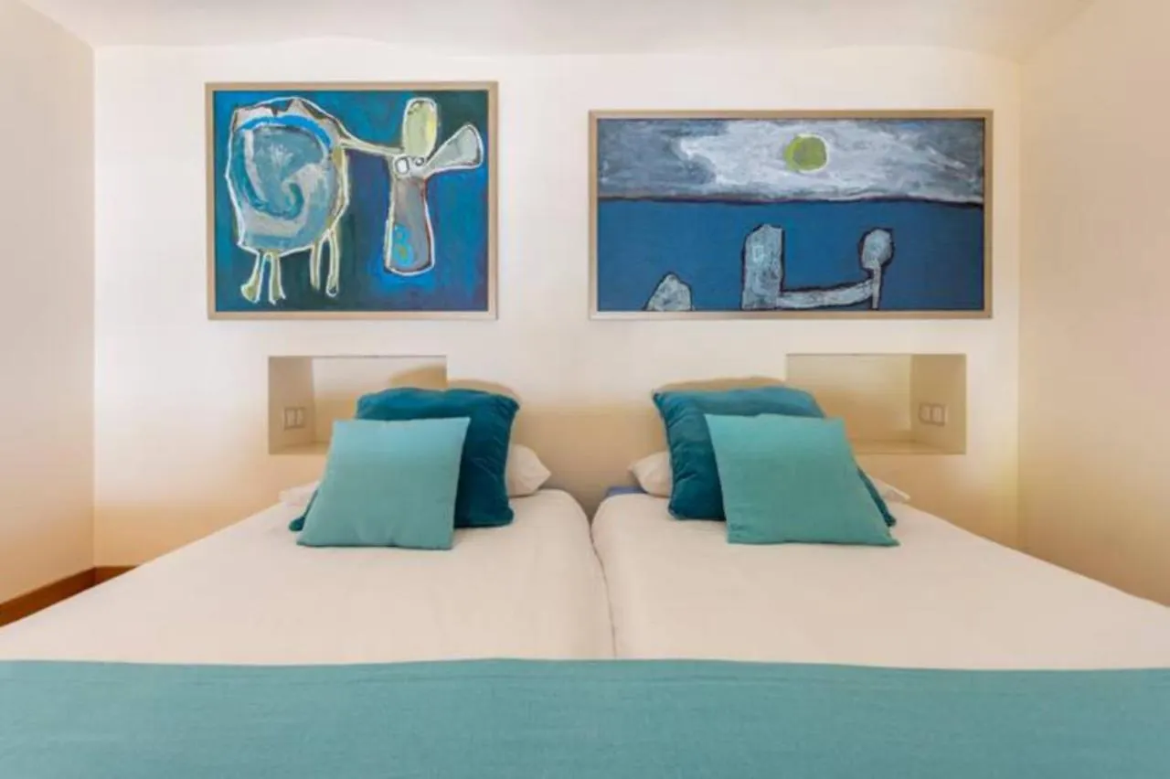Eco Suites Caves La Laguna  La Laguna (Tenerife)